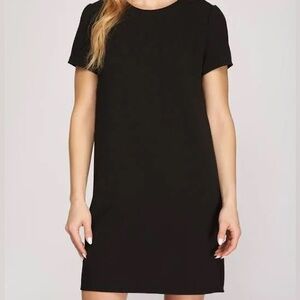 NWT She & Sky Black Shift Short Sleeve Dress Size Medium